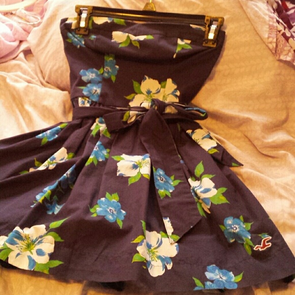 New w/out tag Hollister mini dress