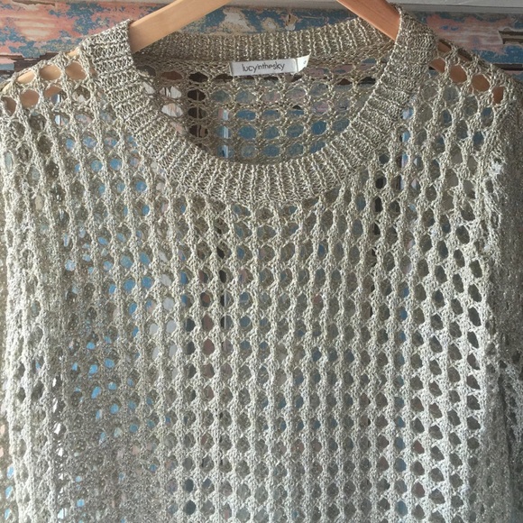 Elegant gold blouse - Picture 2 of 3