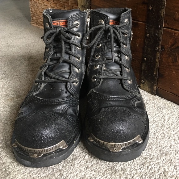 Women's Harley Davidson boots