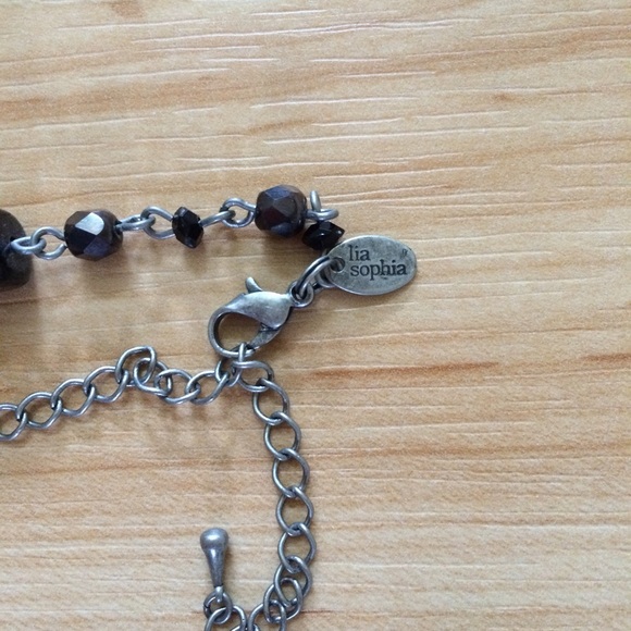 Lia Sophia black and pink necklace - Picture 3 of 3