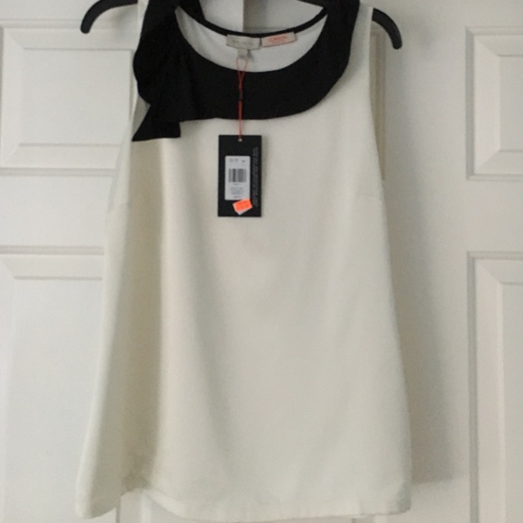The Limited Scandal Collection black collar top