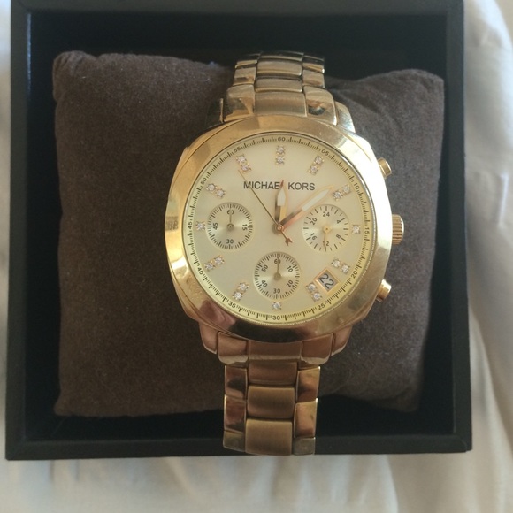 Michael Kors Accessories - Final price reduction!!!! Michael Kors gold watch