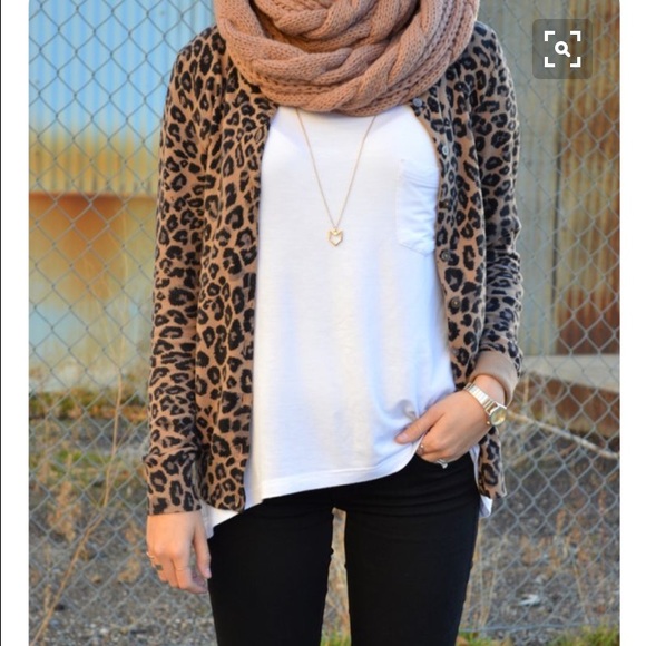 H&M Sweaters - Cheetah Print Cardigan