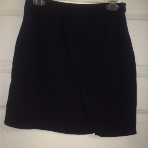 Tobi black slit skirt