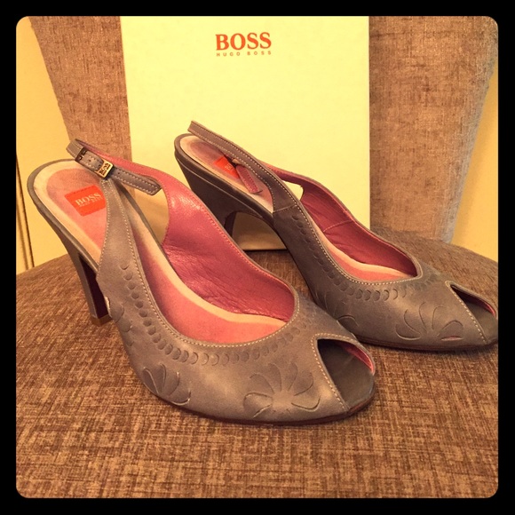 Hugo Boss Slingback Pumps