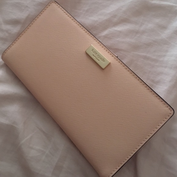Kate spade wallet