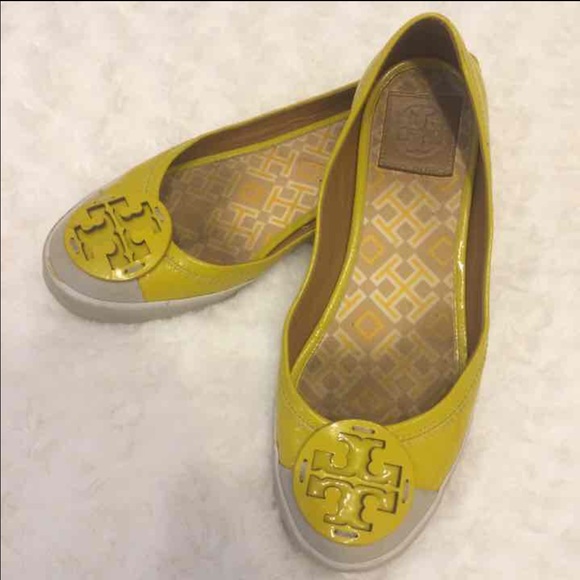 Tory Burch Yellow Flats @sophiacat8