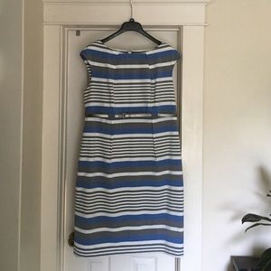 Calvin Klein dress. Blur, white, gray stripes.