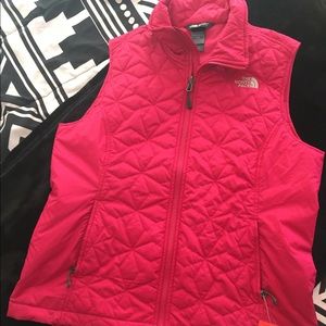 NEVER WORN! North Face Vest