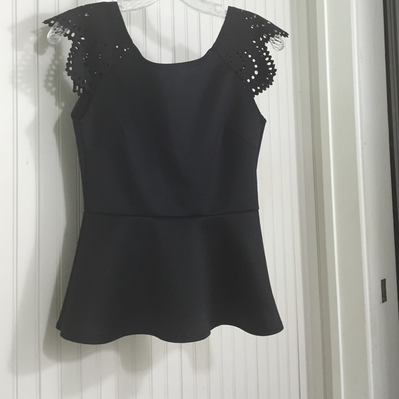 Lola Tops - Cute black top from Lola Boutique
