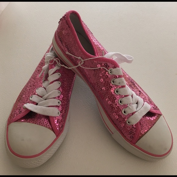 Hot Pink Sequined Converse-like Sneakers size 9 😊
