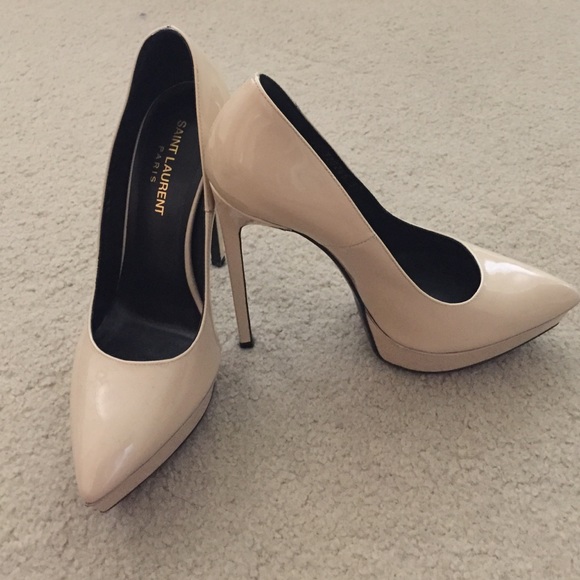 Saint Laurent Nude Patent Heels - Picture 2 of 3