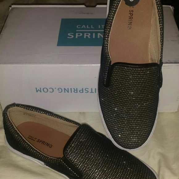 Shoes Call it SPRING size 6