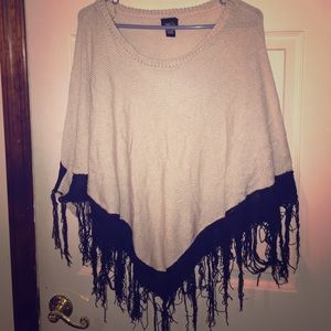 Poncho sweater