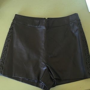 Topshop Shorts - Final $✨NWT Topshop Faux Leather Whipstitch Short Topshop Shorts - Final $✨NWT Topshop Faux Leather Whipstitch Short