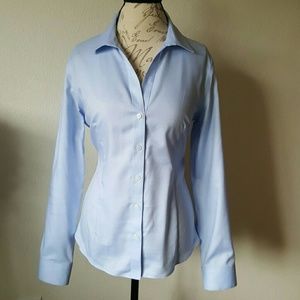 Light blue JNY no-iron button up