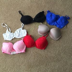 6 vs bras! Authentic!