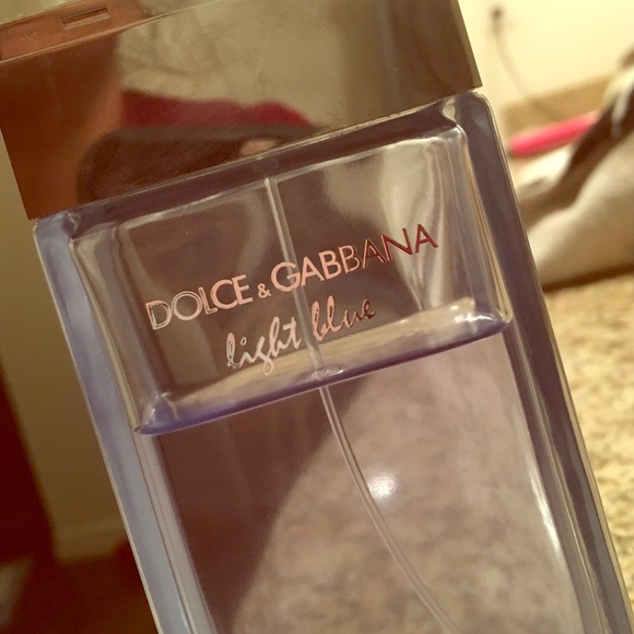 Dolce & gabbana light blue perfume