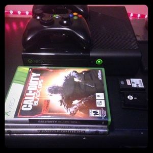 Microsoft Xbox 360 500GB Console