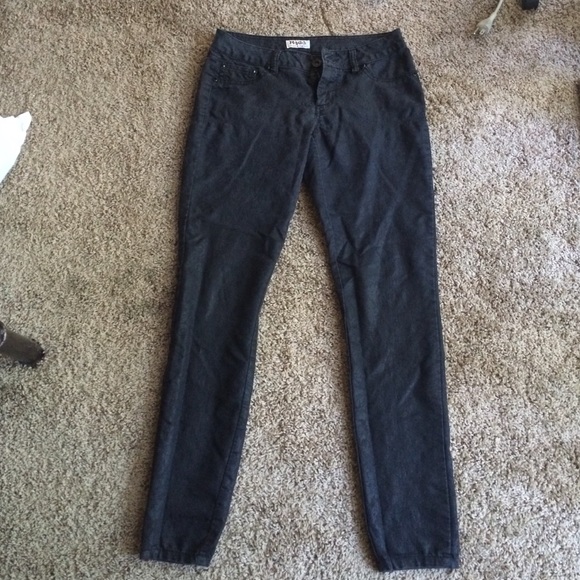 have a black lace print pattern on them - Picture 1 of 1