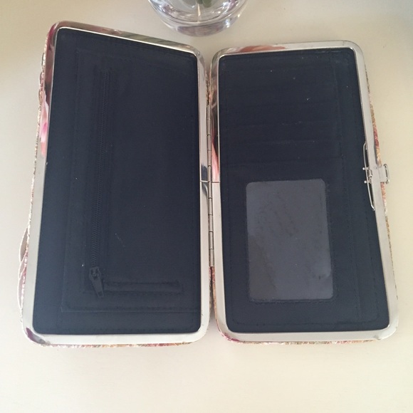 Hardcover Wallet - Picture 2 of 4