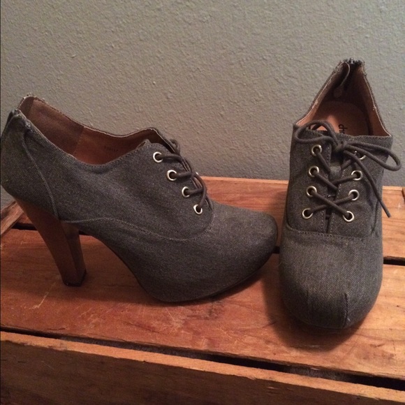 Adorable high heels for autumn months! 4-1/4 inch