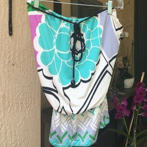 Silk top with neck tie