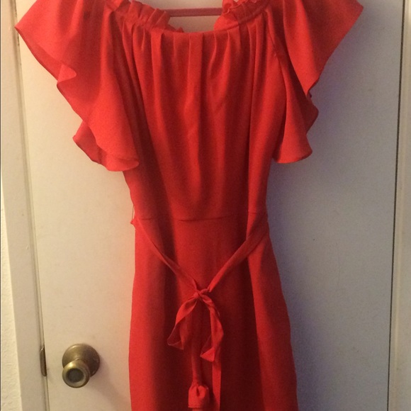 Plastic Island dress - Picture 2 of 4