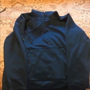 Under Armour Hoodie - XL