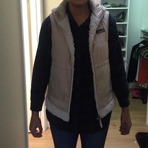 Reversible Patagonia vest