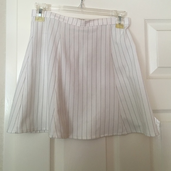 American apparel pinstripe skirt