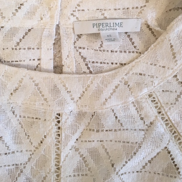 Piperlime collection lace top - Picture 2 of 3