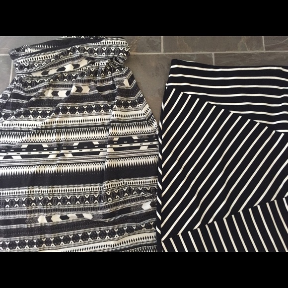 Mossimo 3 skirt bundle - Picture 2 of 4