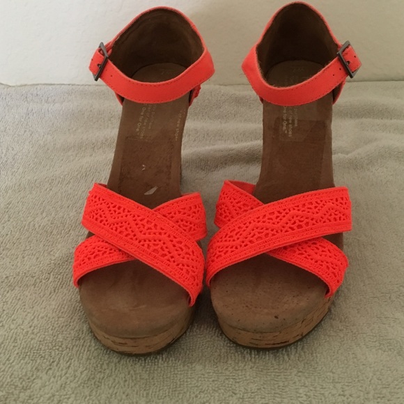 Toms wedges