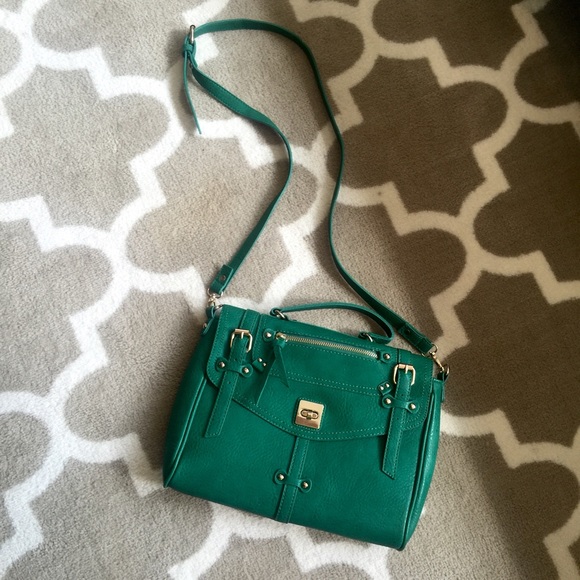 Francesca's green purse