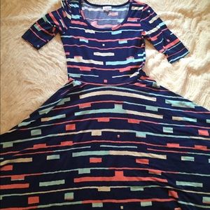 LuLaRoe XS Nicole Dress