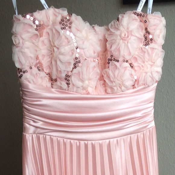 Full-length MAUVE dress with flower details