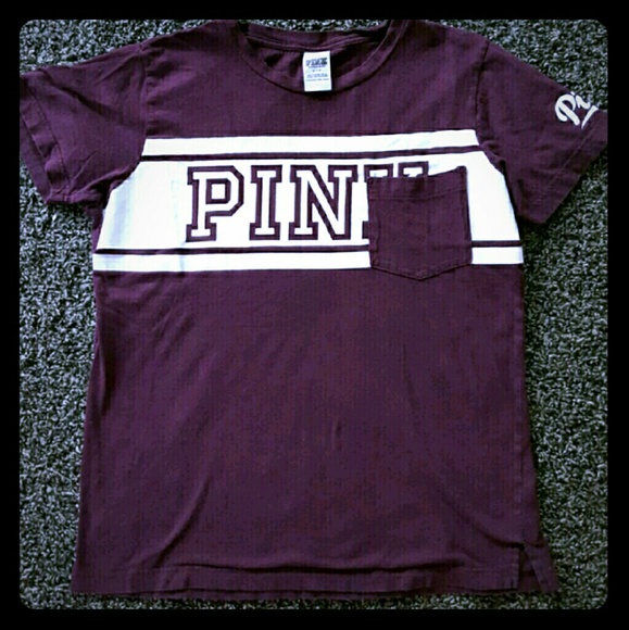 Burgundy pocket tee