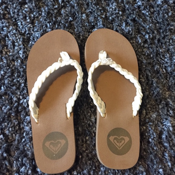 Roxy Shoes - Roxy flip flops