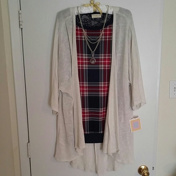 LuLaRoe BNWT Lindsey