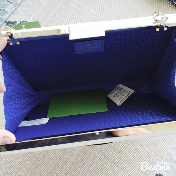 ⛵️kate spade Preppy Summer Shark Clutch - Picture 3 of 4