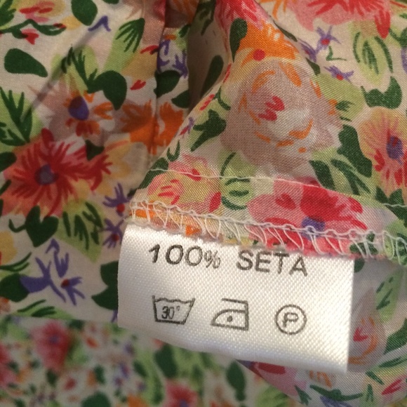 100% Pure Silk Floral Multicolor Button Floral Top - Picture 3 of 4