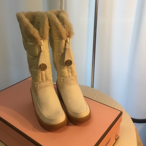 Juicy Couture Shoes - Juicy Couture "Snowflurry" boot