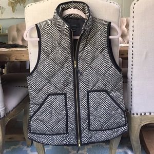Size small J. Crew herringbone puffer vest