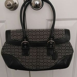 Coach Shoulder bag