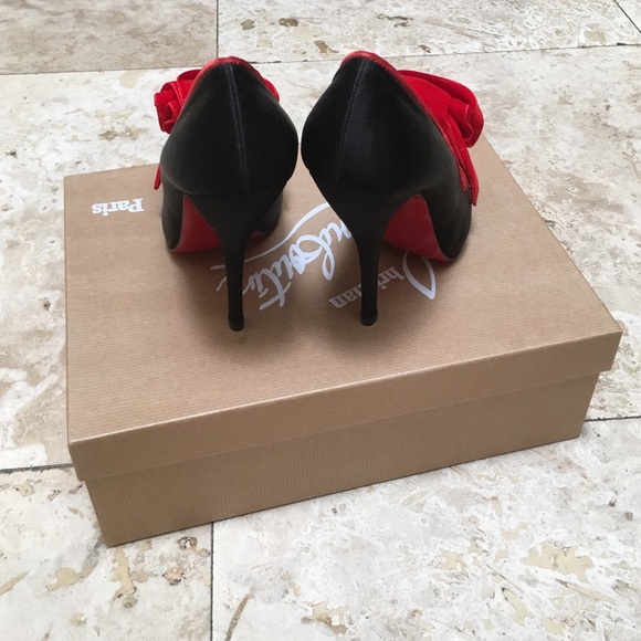 NWT RARE Christian Louboutin Lady Page 120 - Picture 3 of 4