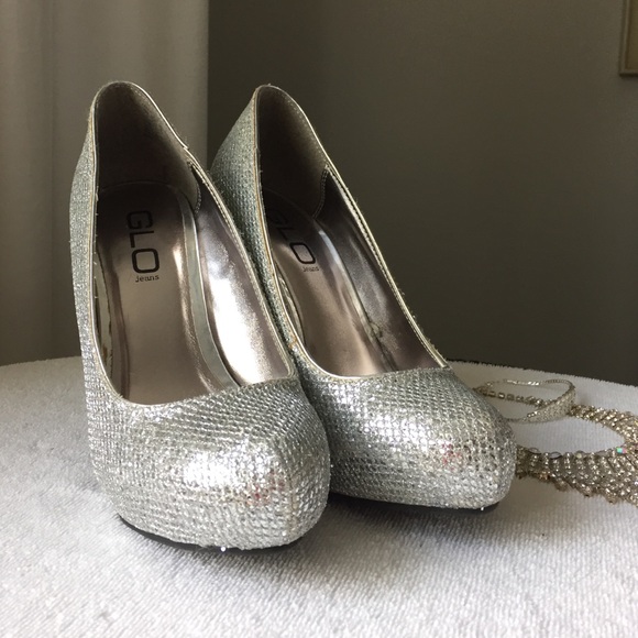 Glo Jeans Shoes - GLO SILVER SPARKLE PLATFORM HEELS