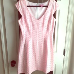 Lilly Pulitzer Pink & White Dress Size L worn once