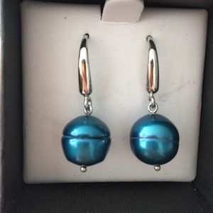 Brand new authentic Honora pearl earrings