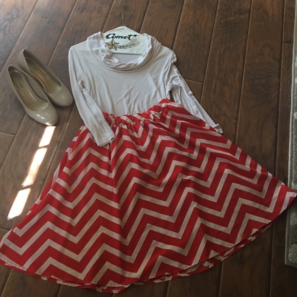 Cute chevron skirt!